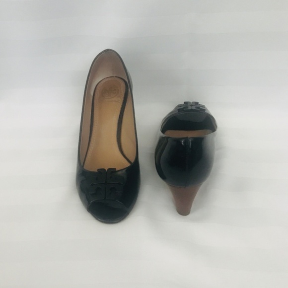 Tory Burch Lowell 2.65mm Peep Toe Wedge in Soft Patent Calf - Picture 2 of 7